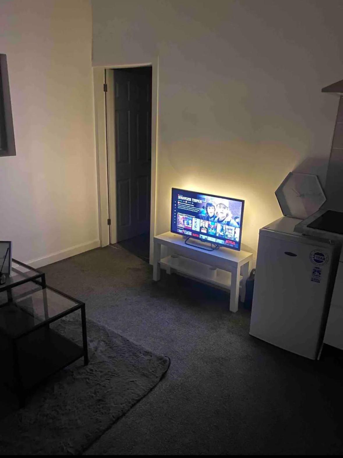 Apartment In Bham City Centre, Free Parking Sleeps 3 Birmingham Exterior foto